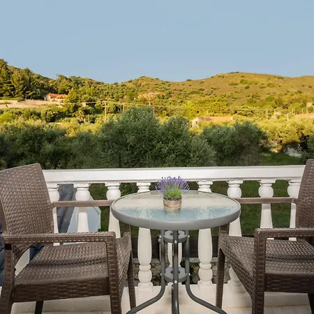 V - Infinity Villas, For Large Groups With Private Pool, By Zantewize Villa Kalamákion