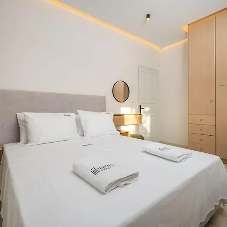 Vila V - Infinity Villas, For Large Groups With Private Pool, By Zantewize