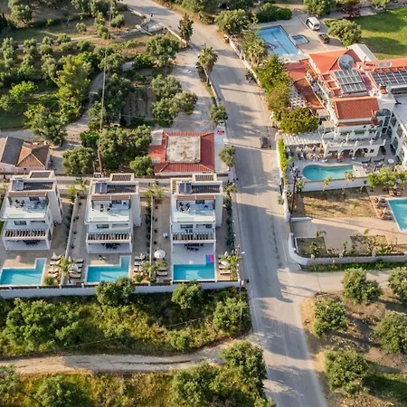 V - Infinity Villas, For Large Groups With Private Pool, By Zantewize Villa